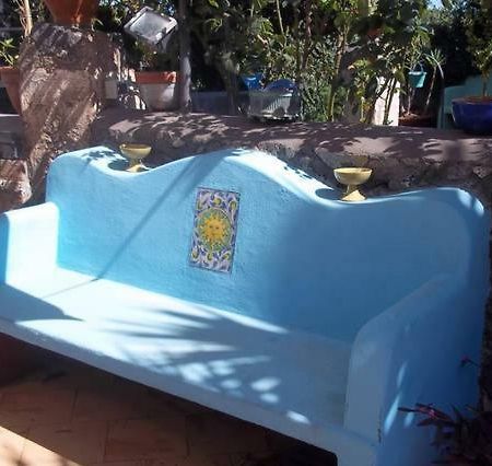Le Casette Nel Borgo Hotel Ачиреале Екстериор снимка
